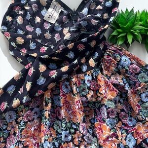 VINTAGE La Boheme Womens Skirt Black with Colorful Flowers Size Small